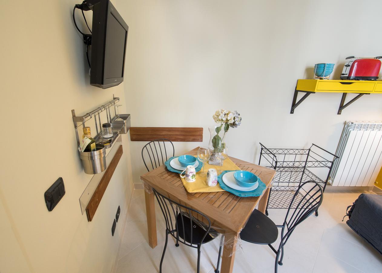 Duomo Regina Apartments 나폴리 외부 사진